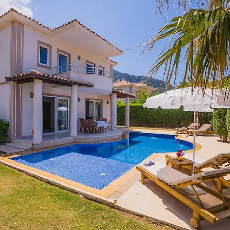 Hanel Life Royale 15 With Private Pool
