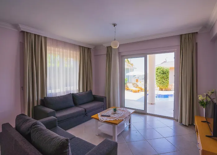 Hanel Life Royale 15 With Private Pool 别墅 *