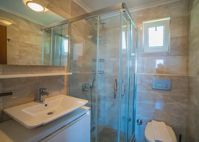 别墅 Hanel Life Royale 15 With Private Pool 费特希耶