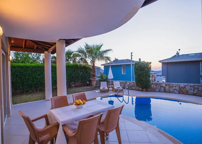 Hanel Life Royale 15 With Private Pool 别墅 *