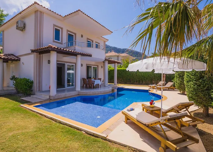 Hanel Life Royale 15 With Private Pool